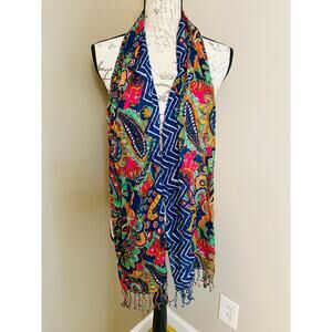 Vera Bradley 28x66 Multi Colored Paisley Design Light Weight Scarf/Wrap/Shawl